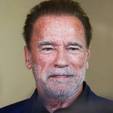 Arnold Schwarzenegger atropela ciclista, levada a hospital com ferimentos leves (Beata Zawrzel / NurPhoto / NurPhoto via AFP/The Grosby Group)